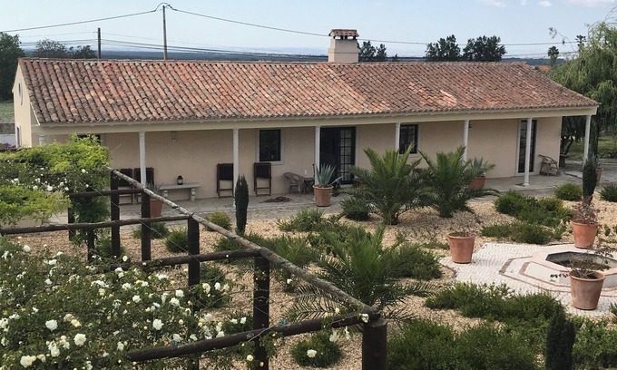 Aldeia de Irmaos House | In the natural park of Arrabida, exceptional location 8km from the sea