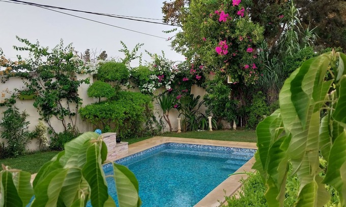 Tazerka House | In the bangalow countryside 10 minutes from tazarka beach