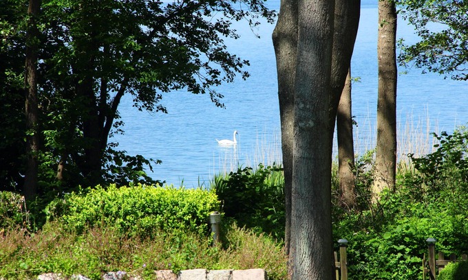 Bunsdorf House | In the first location to the Wittensee with lots of space, WiFi, lake view