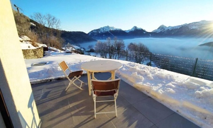 Montmin Apartment | In the heart of nature with an exceptional view