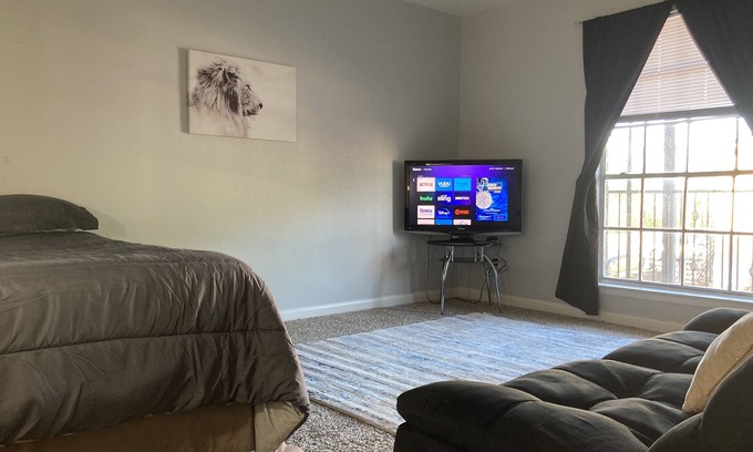 Willow Meadows/Willowbend Area Apartment | In the heart of all the action!