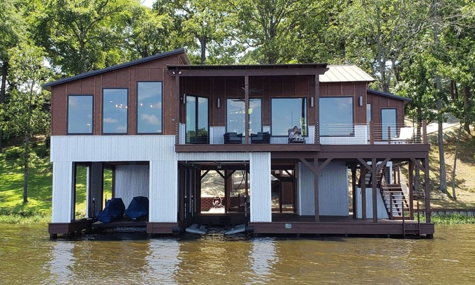 Tyler Boat Rental | Incredible boathouse built on top of the beautiful Lake Tyler!