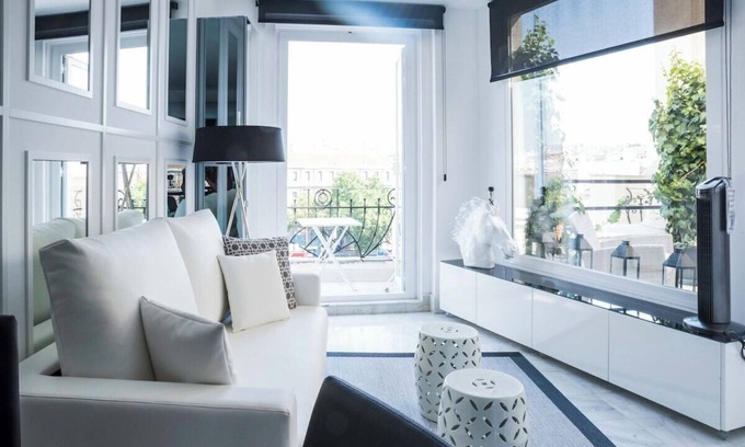 Las Acacias Apartment | Incredible design apartment 6F, with terrace