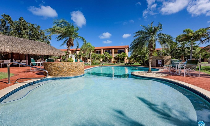 Oranjestad-West Condo | Incredible location Eagle Beach! sleeps 6 - clean and centrally located!