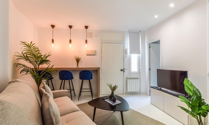 Las Acacias Apartment | Incredible renovated designer apartment 6ºI-D