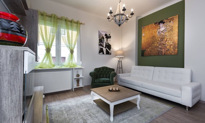 Athens City Centre Apartment | Indepedent Apartment in the heart of Plaka
