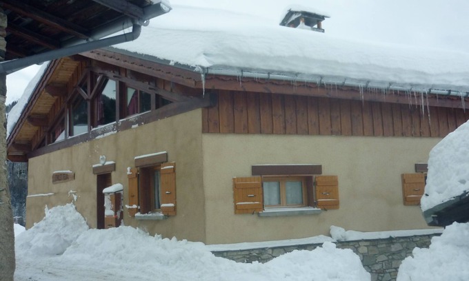 Plangagnant Ski Chalet | Individual chalet 10/12 pers `` La Plagne paradiski '' at 500m from the slopes and chairlift