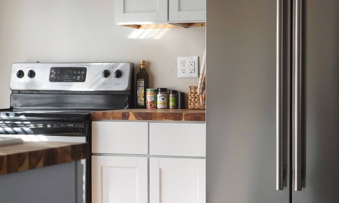 Wayne House | Indy Convenience, 65" TV, Serene, Indianapolis only 14 minutes away.