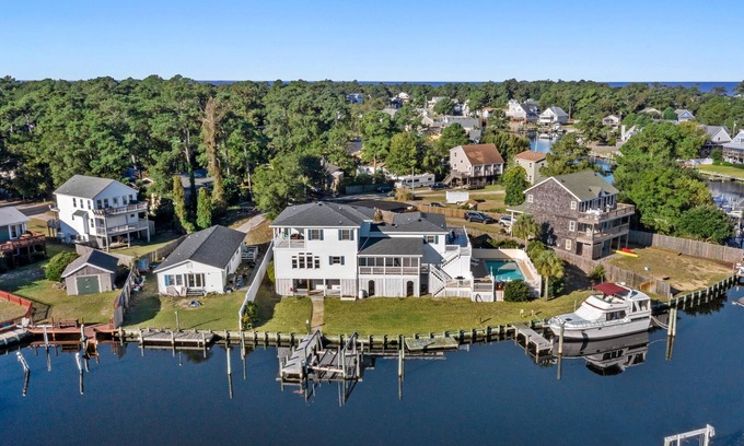 Colington Harbour House | Inlet Palms: Canalfront | Private Pool | Dogs Welcome!