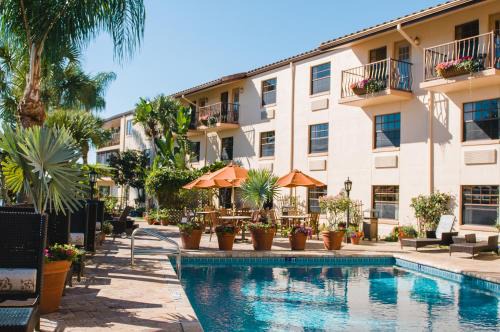 Sebring Hotel | Inn on the Lakes