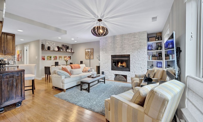 Downtown Baltimore Condo | Inner Harbor Gem