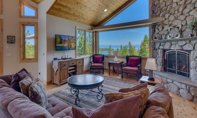 Meeks Bay House | Inspiration Point - Lakeview - TLUXP