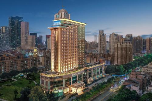 Central Business District Hotel | Intercity Shenzhen Futian Huanggang with Free Mini Bar