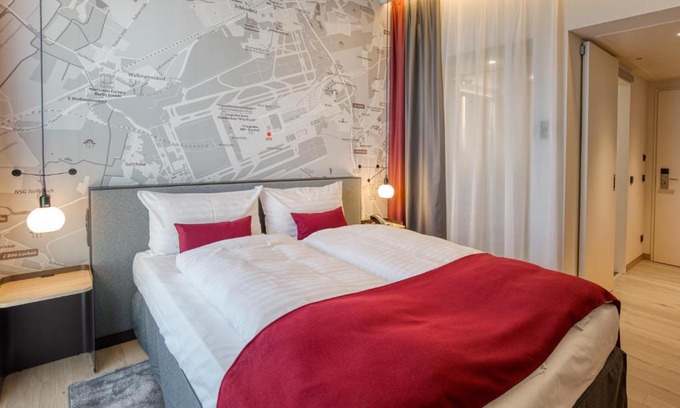 Schoenefeld Hotel | IntercityHotel Berlin Airport BER Terminal 1 & 2