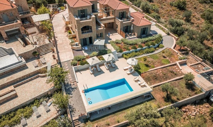 Kardamyli Apartment | Ipsό Kardamyli Nema.