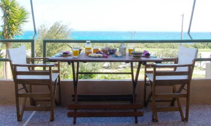Nea Makri Apartment | Irini's sea view cozy apartment