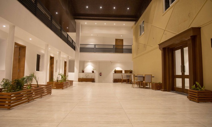 Dhikuli Hotel | Iris Lite