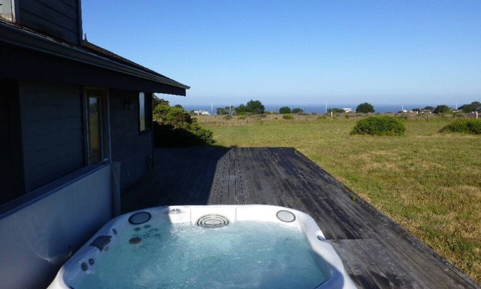 Manchester House | Irish Beach Home with Ocean and Mountain Views