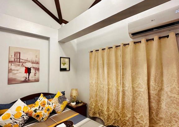 Moonwalk Apartment | Isabelle Garden Villas Condominium Paranaque City