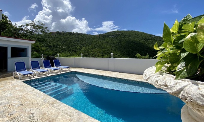 Mandal Villa | Isla Paradiso, your own private oasis