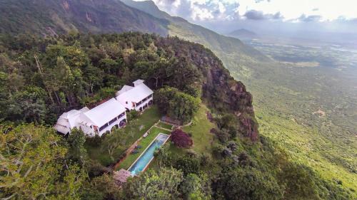 Dindigul Resort | Isla's Ridge - A CGH Earth SAHA Experience