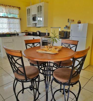 Charlestown Apartment | Isla Vista Apartment Canouan