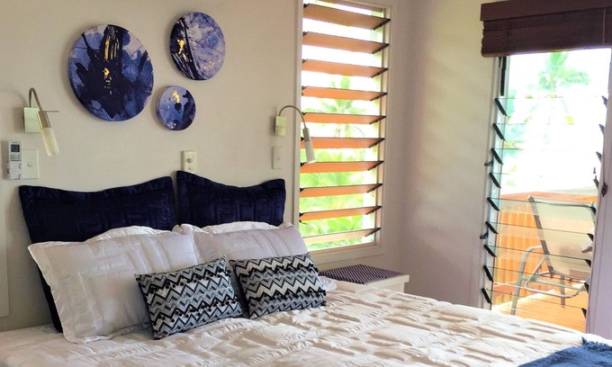 Savusavu House | Island Breeze Savusavu Fiji, Waterfront Paradise.