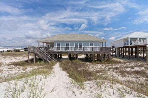 Dauphin Island House | Island Sun - First Row Beach House! Fun and games galore - including a private volleyball pit! home