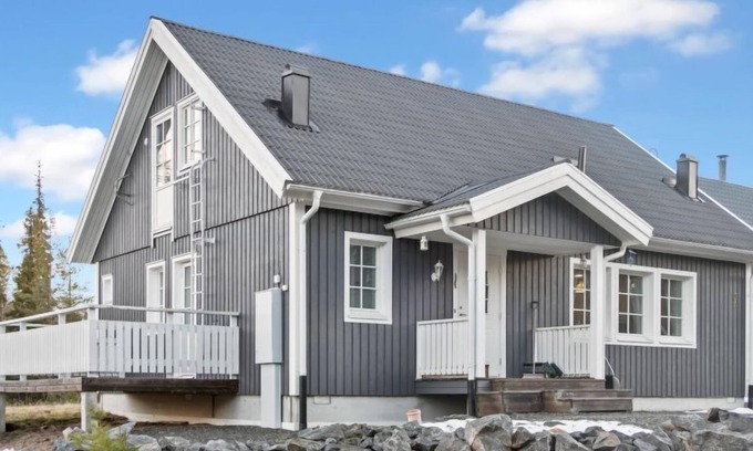 Rukatunturi House | Iso-karpalo A by Interhome