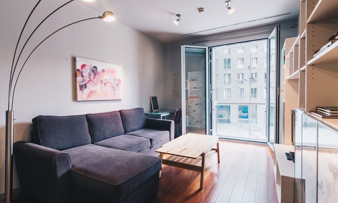 Bilbao City Centre Apartment | ISOZAKI by People Rentals