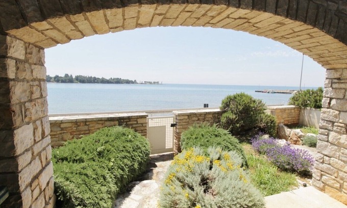 Lovrecica Villa | Istrian villa with unique sea view 2