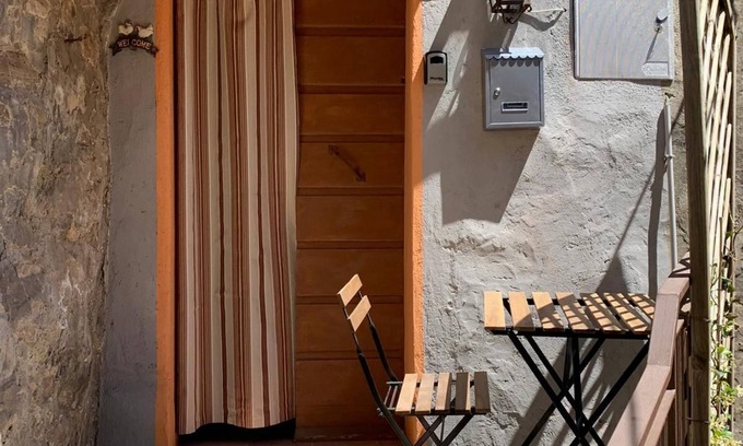 Castelnuovo di Val di Cecina House | Pleasant detached house in very convenient location in medieval village