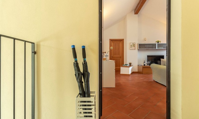 Maccagno Apartment | The Turret "The Seagulls" on Lake Maggiore