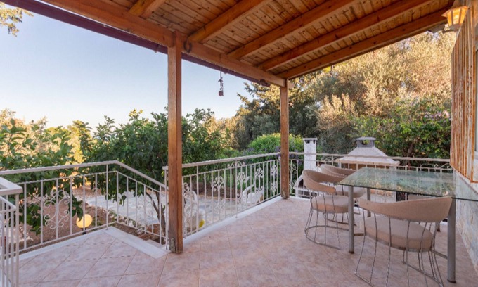 Nea Makri House | ITS A LOVELY PROPERTY TO RELAX IN