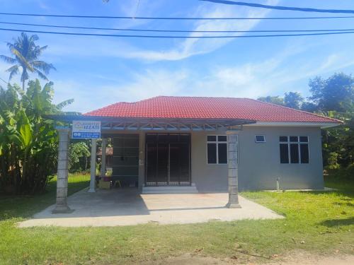Kampung Rambutan Rendang House | Izzati Homestay
