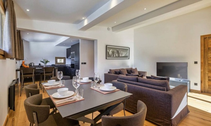Chamonix City Centre Apartment | Jacaranda - Sublime 6pax 80m2 Vue Mtblanc Central Parking