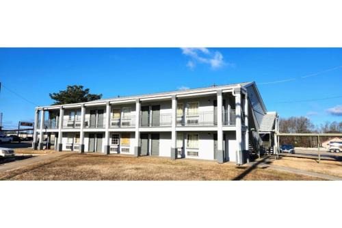 Jacksonville Hotel | Jacksonville Inn By OYO near Little Rock Air Force Base
