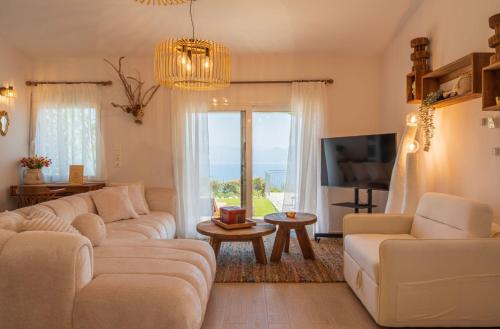 Oropos House | Jacob's Place Kalamos