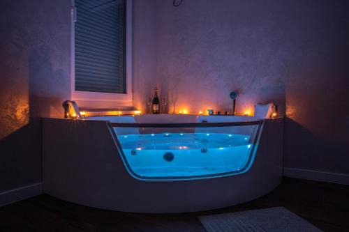 Subotica Apartment | Jacuzzi Lux Apartman