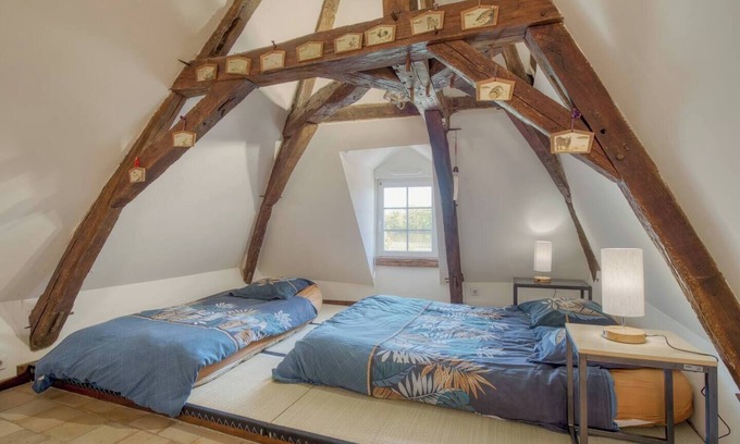 La Chapelle-sur-Loire Apartment | Jacuzzi Vue sur Loire - Gite des Sorciers Japonais