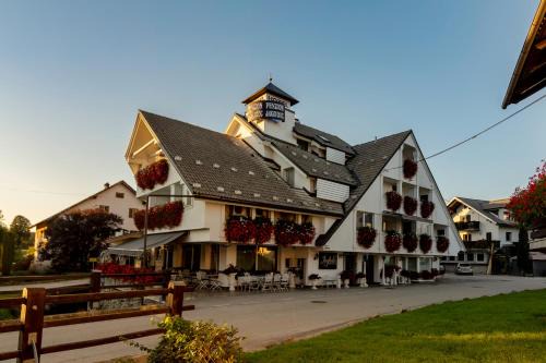 Cerklje na Gorenjskem Hotel | Jagodic Garni Hotel