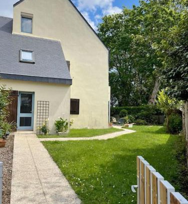 Benodet Apartment | Jardin, plage et commerce à 200m
