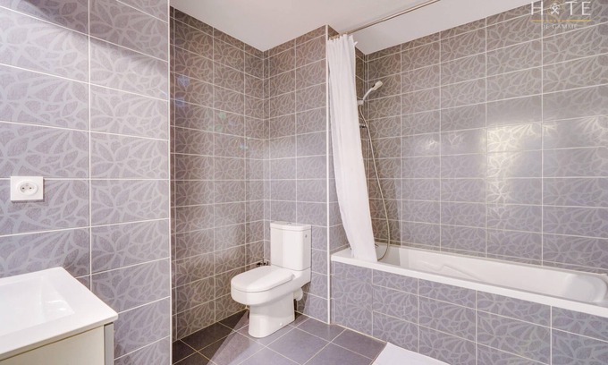 Merignac Apartment | Jardins de Flore - Appartement Central