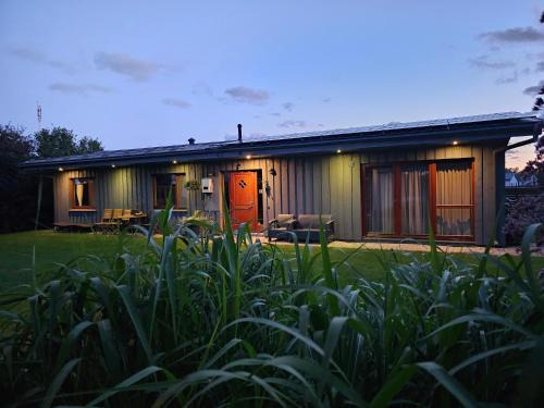 Adazi House | Jaunstūrīši