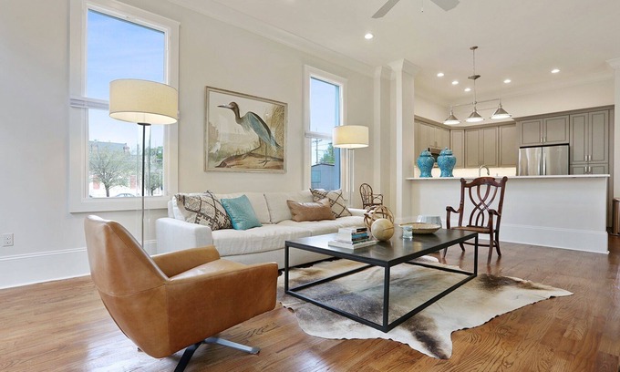 Bywater House | Jazz Fest Availablity