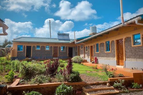 Iten Hotel | JC ITEN Guest House