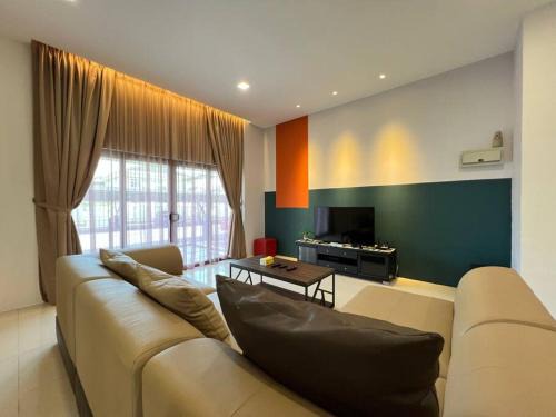 Kuching Apartment | Jk CozyHome 10Pax 100Mbps 2Carparks