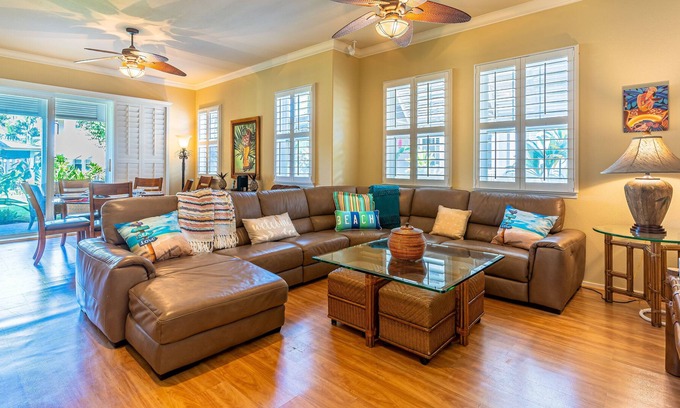 Ko Olina House | (JL) Luxurious 3 Bedroom, 3 Bath Townhome with 2 Car Garage in Ko Olina's Coconut Plantation