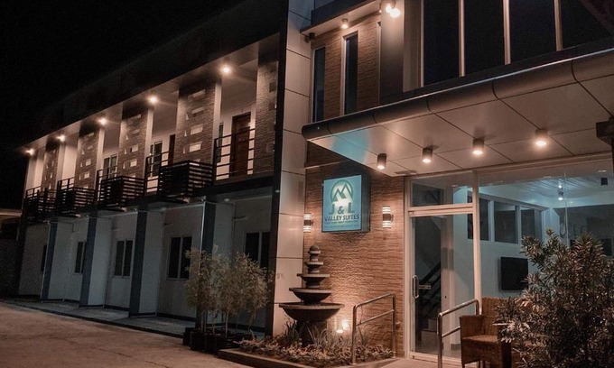 Cauayan Hotel | JL Valley Suites