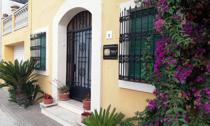 L'Avella House | Joanet Guarda . a beautiful setting in L'Avellà, Font-rubí.